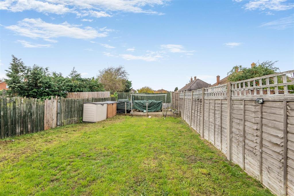 8668473-exterior05.jpg