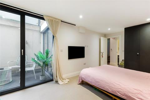 undefined, John Campbell Road, London, N16