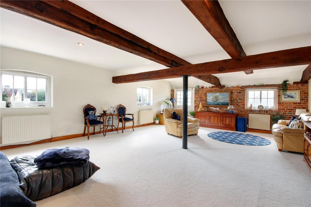Sitting/Dining Rm