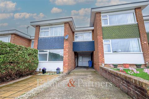 3 bedroom semi-detached house to rent, Birkfield Drive, Ipswich, Suffolk, IP2