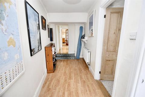 undefined, Falmouth TR11