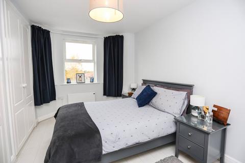 1 bedroom flat for sale, Heaton Moor Road, Heaton Moor, Stockport, SK4