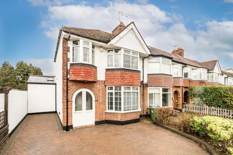 3 bedroom semi-detached house to rent, Heathfield North, Twickenham TW2