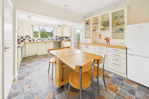 undefined, St. Leonards Close, Wymondham
