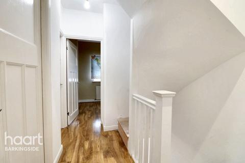undefined, Cantley Gardens, Newbury Park