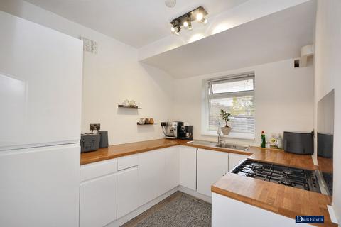 undefined, Oak Glen, Ardleigh Green, Hornchurch, RM11