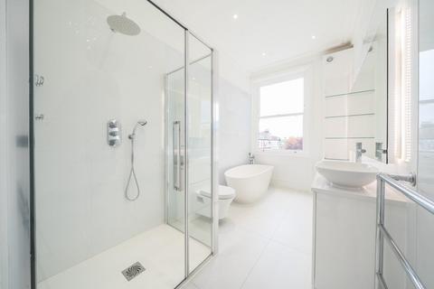 undefined, Clapham Common North Side, London, SW4