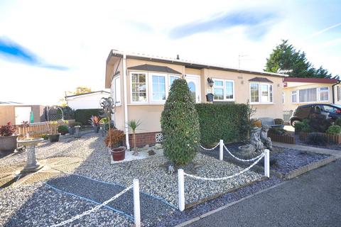undefined, Palm Grove Court, Thorne, Doncaster