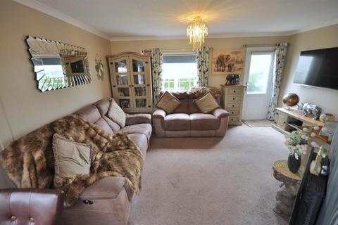 undefined, Palm Grove Court, Thorne, Doncaster