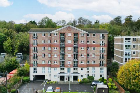 London Road, Patcham, BN1