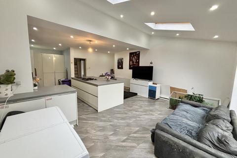 3 bedroom semi-detached house for sale, Milton Avenue, Stanley Park FY3