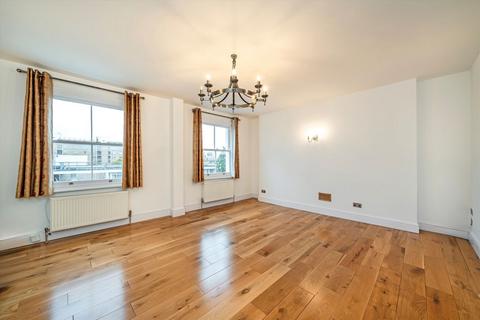 3 bedroom flat to rent, Claverton Street, London SW1V