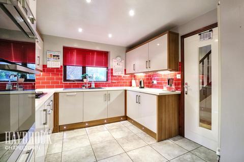 21 Chapel Road, Burncross, Sheffield, S35 1SS