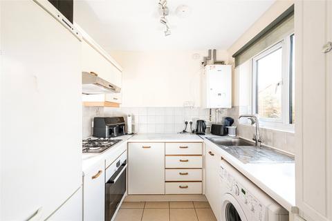 2 bedroom semi-detached house for sale, Fontwell Drive, Bletchley, Buckinghamshire, MK3