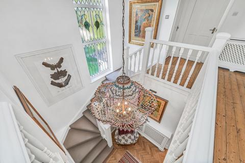 undefined, Oakwood Close, Chislehurst, Kent, BR7