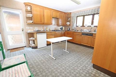 undefined, Saffrons Park, Eastbourne, BN20 7UX