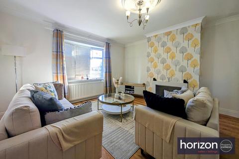 4 bedroom terraced house for sale, Birchington Avenue, Middlesbrough TS6