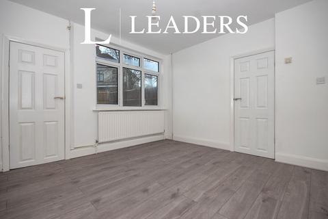 3 bedroom semi-detached house to rent, Trinity Walk, CV11