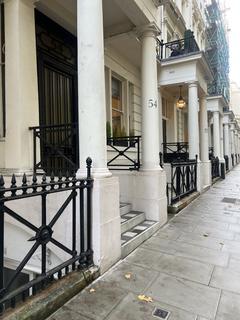 2 bedroom flat to rent, Rutland Gate, London SW7
