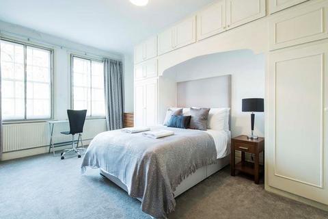 5 bedroom apartment to rent, Park Road, London, NW8
