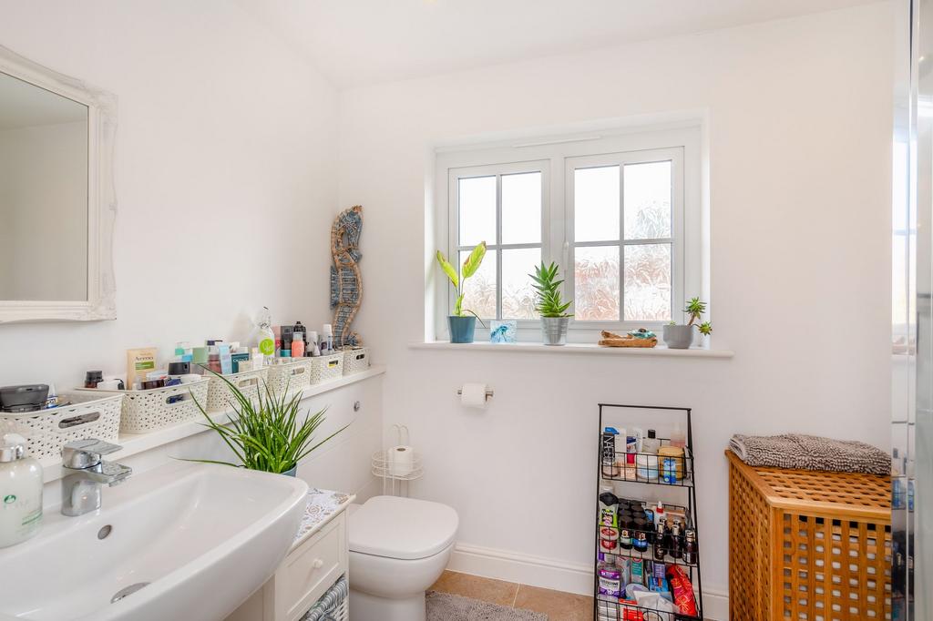 Master Ensuite