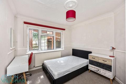 undefined, Brighton, East Sussex BN2
