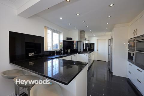 4 bedroom detached house for sale, Huntsbank Drive, Waterhayes, Newcastle-under-Lyme, Staffordshire