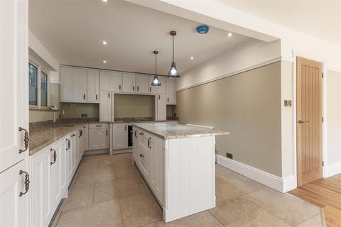 4 bedroom link detached house for sale, Rother Street, Stratford-Upon-Avon CV37