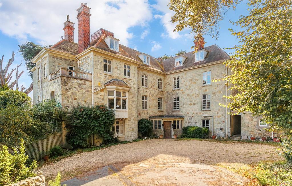 Winterbourne House