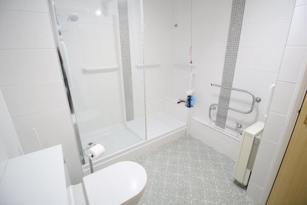 Shower Room/Wc