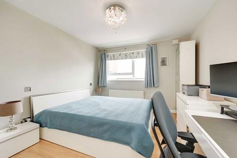 2 bedroom flat for sale, Grove End Road, London NW8