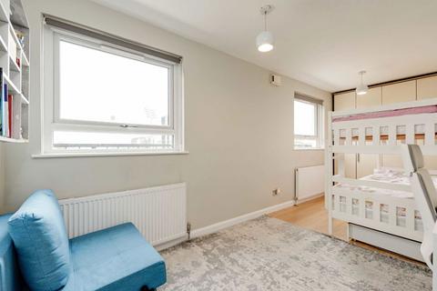 2 bedroom flat for sale, Grove End Road, London NW8