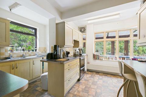 3 bedroom detached house for sale, Ring Road, Lancing, BN15 0QE