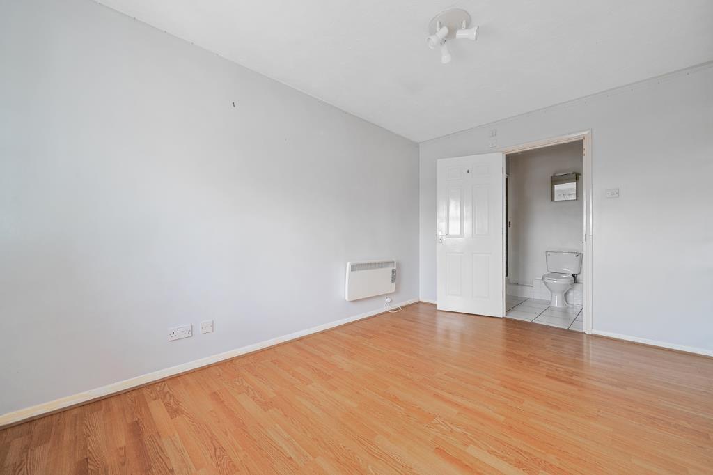 Master Bedroom with En-Suite