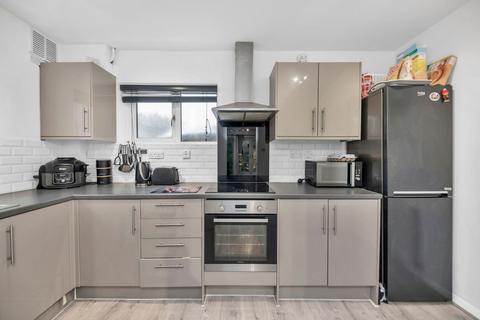 2 bedroom end of terrace house for sale, Shepherd Close, Royston SG8