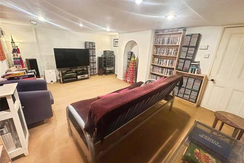 4 bedroom terraced house for sale, South Road, Kent ME13