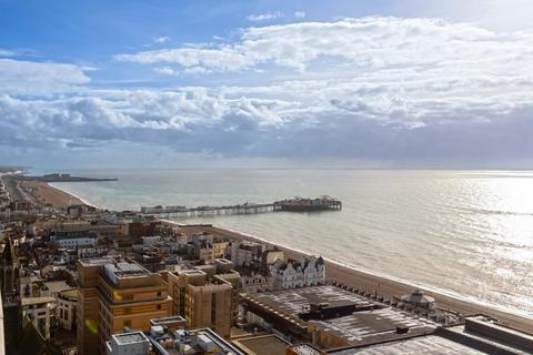 4 bedroom flat for sale, Russell Square, Brighton