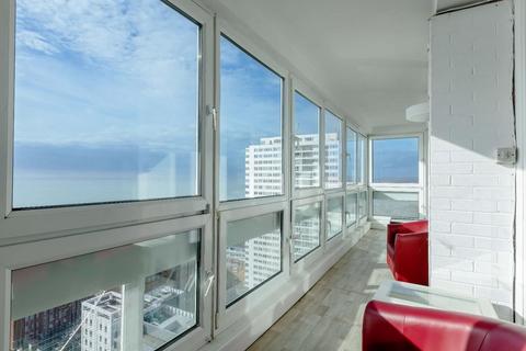 4 bedroom flat for sale, Russell Square, Brighton