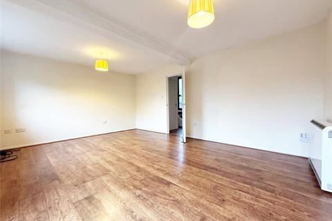 3 bedroom duplex for sale, St. Peters Court, Bury St. Edmunds, Suffolk