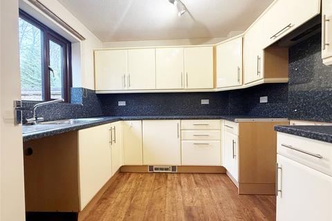 3 bedroom duplex for sale, St. Peters Court, Bury St. Edmunds, Suffolk