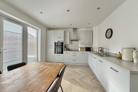 3 bedroom semi-detached house for sale, Anning Crescent, Alphington, EX2