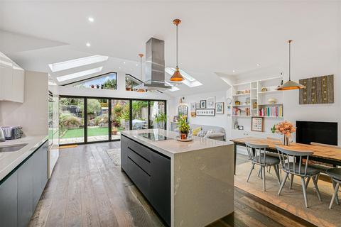 4 bedroom detached house for sale, St. Albans Road, Kingston Upon Thames KT2