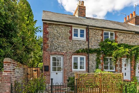 2 bedroom end of terrace house to rent, Back Street, Winchester, SO23