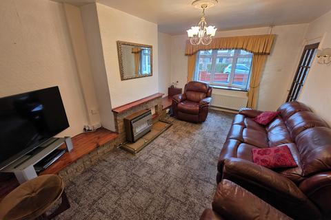 3 bedroom semi-detached house for sale, Gibbon Drive, Lostock Gralam, Northwich, CW9