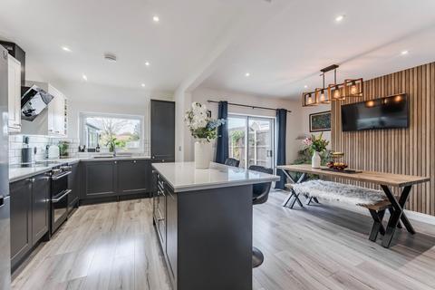 3 bedroom semi-detached house for sale, Dereham Road, New Costessey