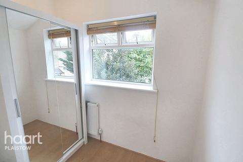 undefined, Edinburgh Road Plaistow, London