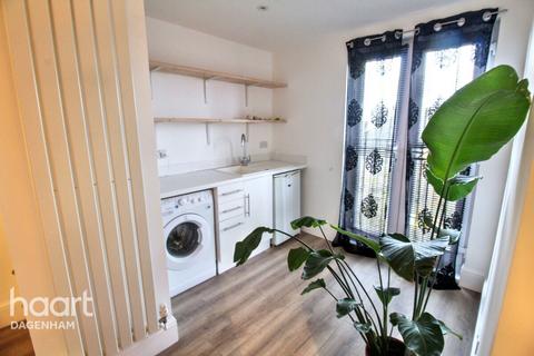 undefined, Sheppey Road, DAGENHAM