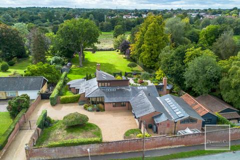4 bedroom detached house for sale, Church Lane, Norwich NR4