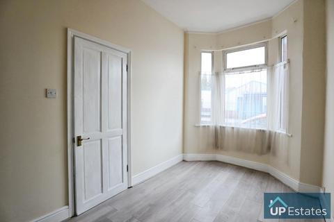 4 bedroom terraced house to rent, Sandy Lane, Coventry