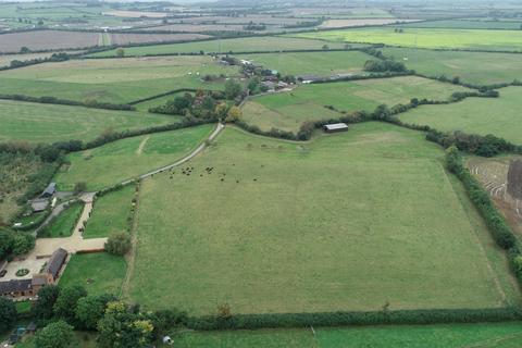 undefined, Berryfields  Road, Quarrendon, HP22